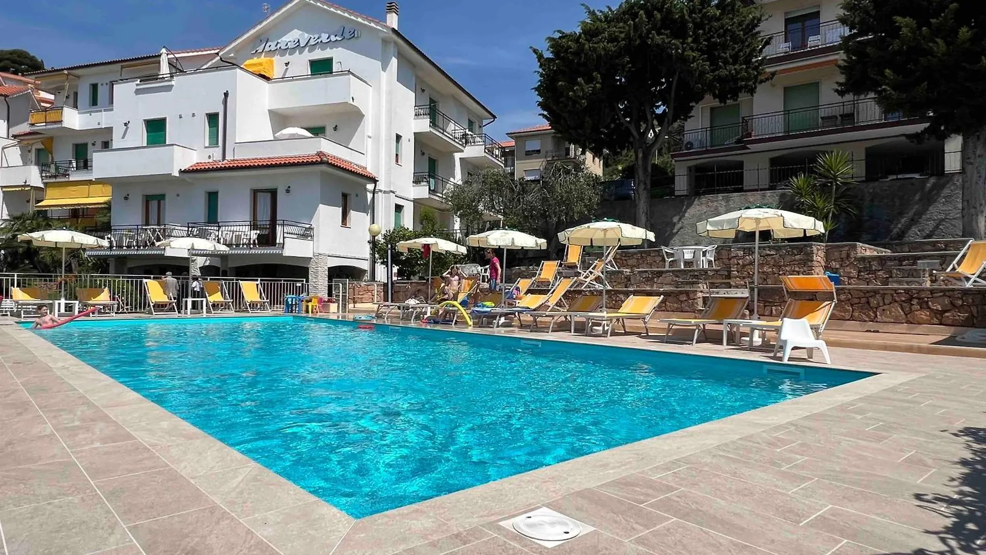 Residence Mare Verde Pietra Ligure 0*,