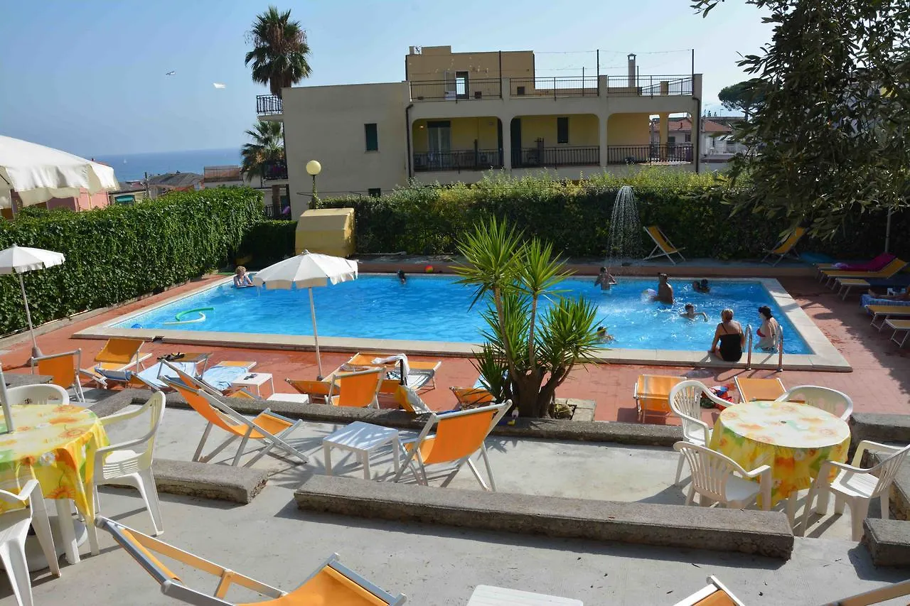 Residence Mare Verde Pietra Ligure 0*,  Italy