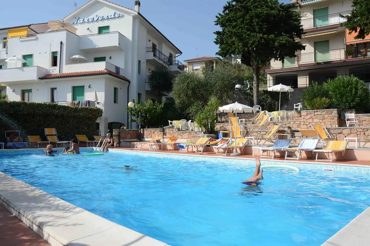 Residence Mare Verde Pietra Ligure Aparthotel