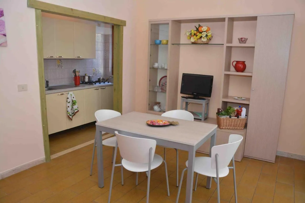 Residence Mare Verde Pietra Ligure Hotel apartamentowy
