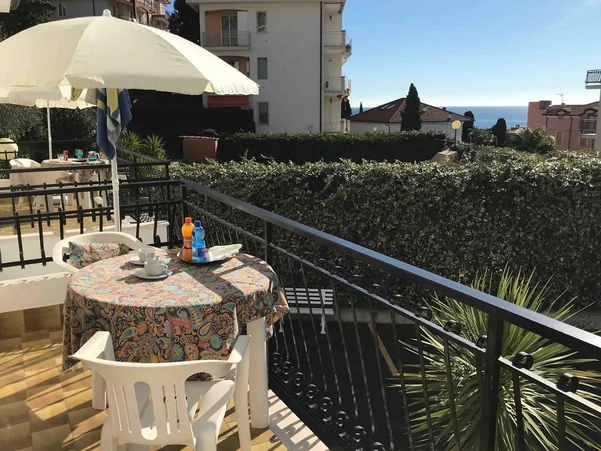 Residence Mare Verde Pietra Ligure